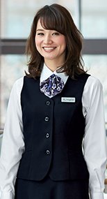 en joie(アンジョア) 11410 シルエットできれいに魅せるベスト 無地 93-11410