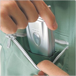 右胸 携帯電話収納ポケット