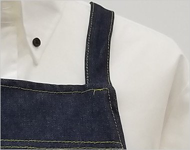 ステッチがかわいい、すっきりとした肩紐