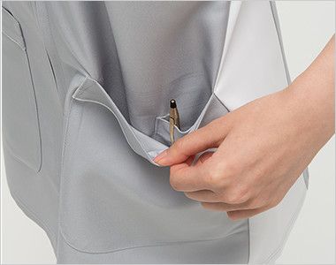 RT5067 ナガイレーベン(nagaileben) スクラブ(男女兼用) 二重で、内側はペン差しポケット